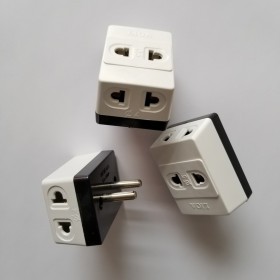 Ổ cắm chia 3 phi 5 lioa